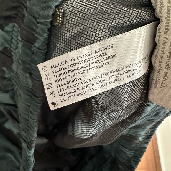 98 Coast Av. Camoflouge Swim Trunks sz: Med - Picture 5 of 10